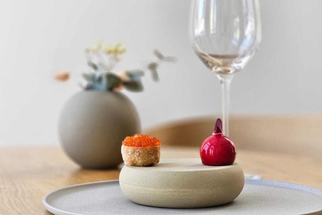 Ravintola Vårin jälkiruoka-annos.